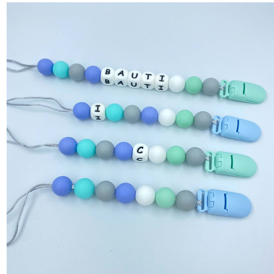 BabyMuu - Porta Chupetes - Accesorios - Celeste - Nombre Personalizable - Cuencas Redondas