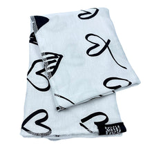 Cargar imagen en el visor de la galería, BabyMuu - Muu Tuto - Diseño - Corazones
