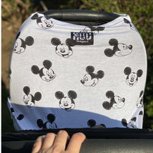 Cargar imagen en el visor de la galería, Protector Multiuso - 5en1 - Muu Milk - Diseño - Mickey - Cubre Coche Multiuso
