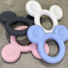 Cargar imagen en el visor de la galería, Mordedor Micky
