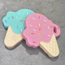 Cargar imagen en el visor de la galería, Mordedor Helado
