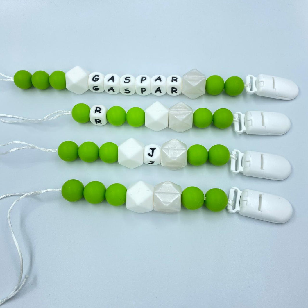 BabyMuu - Porta Chupetes - Accesorios - Verde - Nombre Personalizable - Cuencas Especiales
